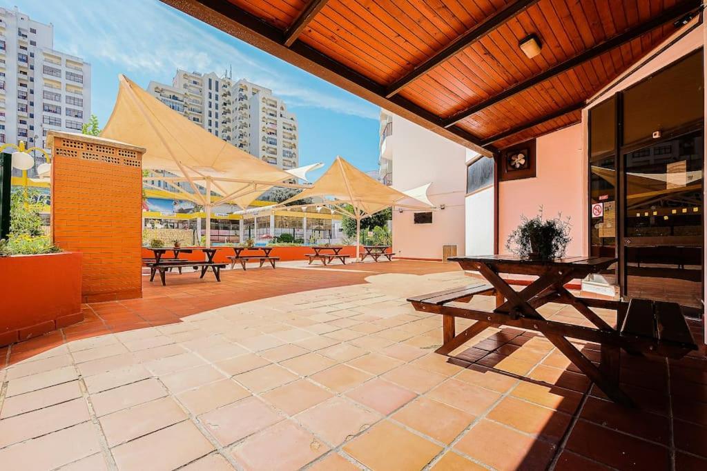 T2 With Pool, 300M From The Beach Portimão Dış mekan fotoğraf
