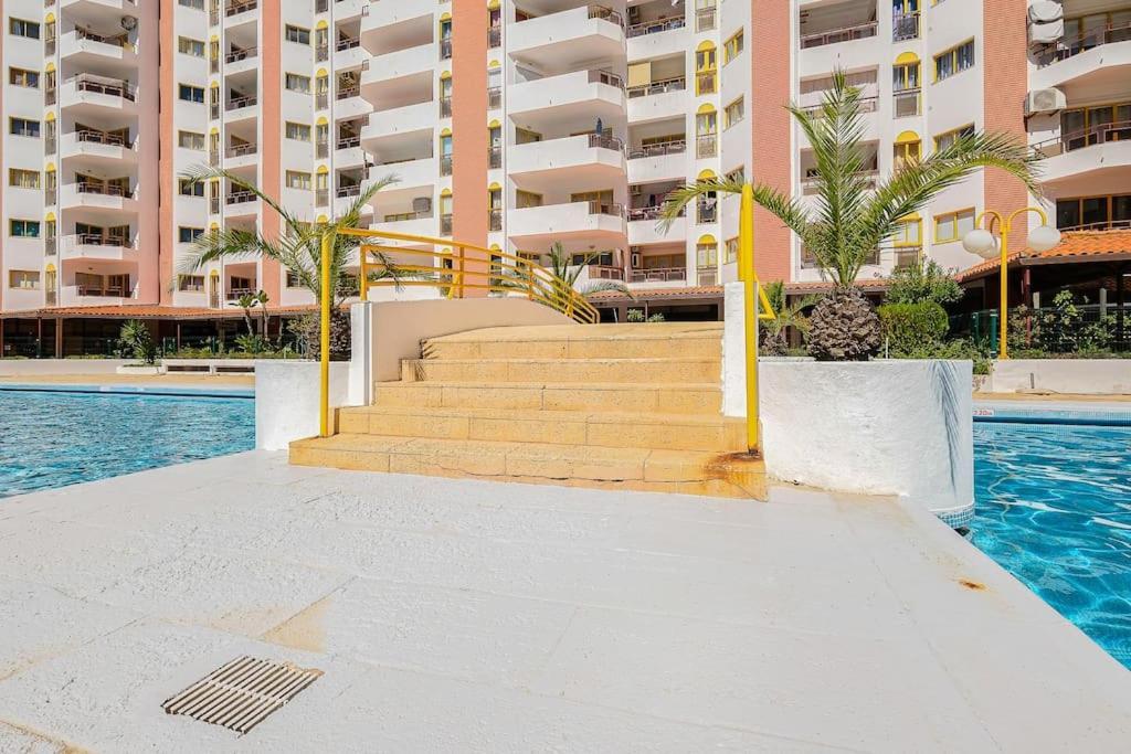 T2 With Pool, 300M From The Beach Portimão Dış mekan fotoğraf